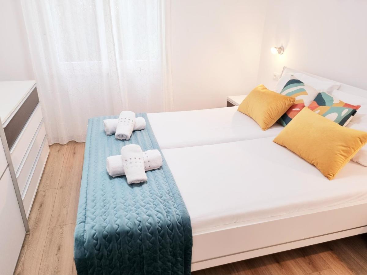Apartman Maslina Крк Экстерьер фото
