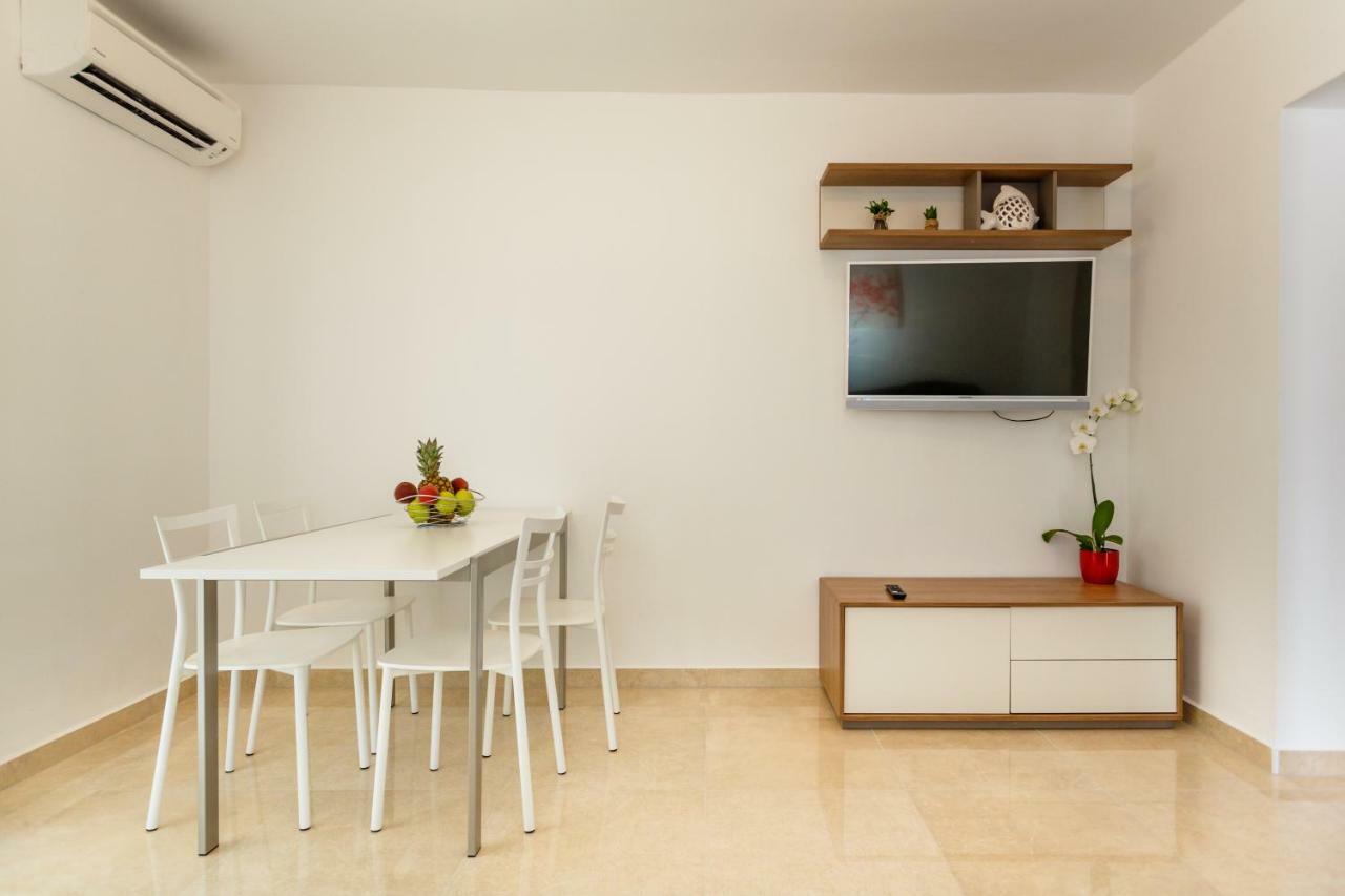 Apartman Maslina Крк Экстерьер фото