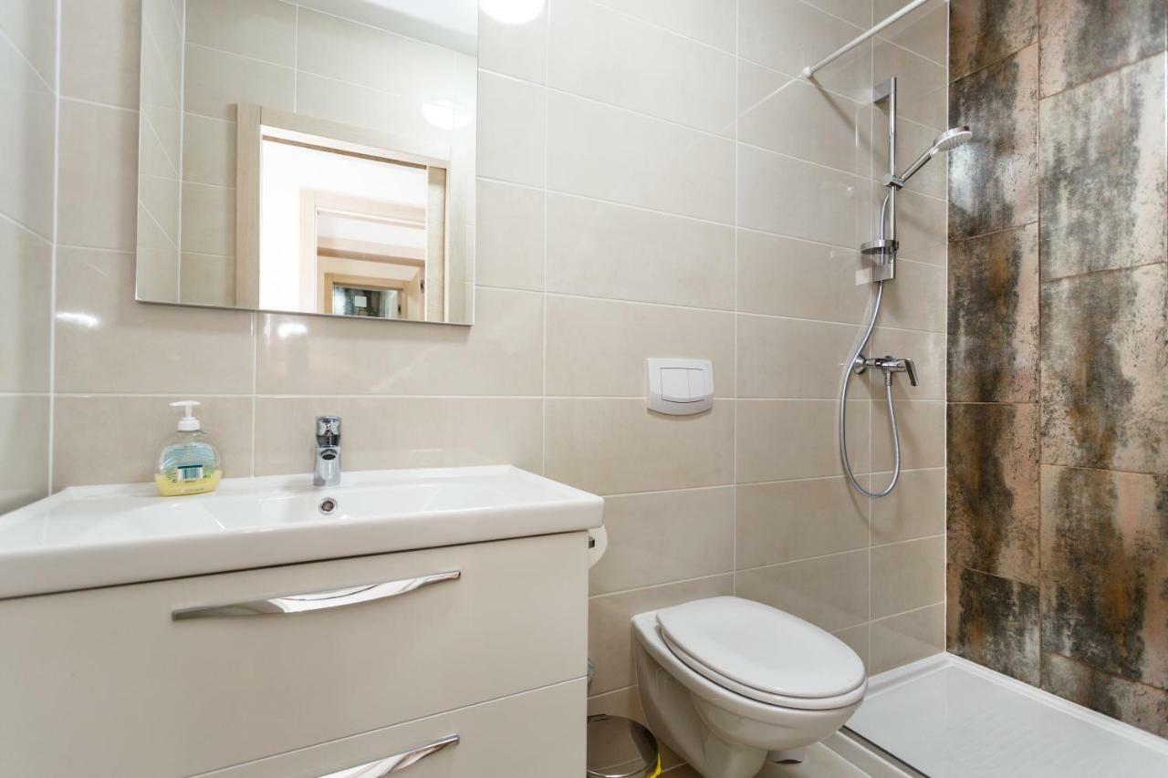Apartman Maslina Крк Экстерьер фото