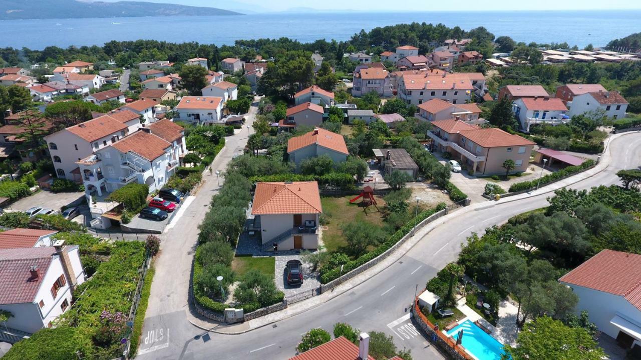 Apartman Maslina Крк Экстерьер фото
